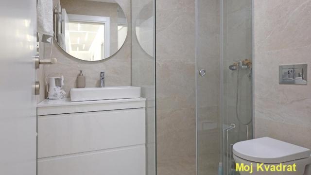 Stan, Petosoban, Prodaja, 152m2, Čubura, Vračar, Vardarska