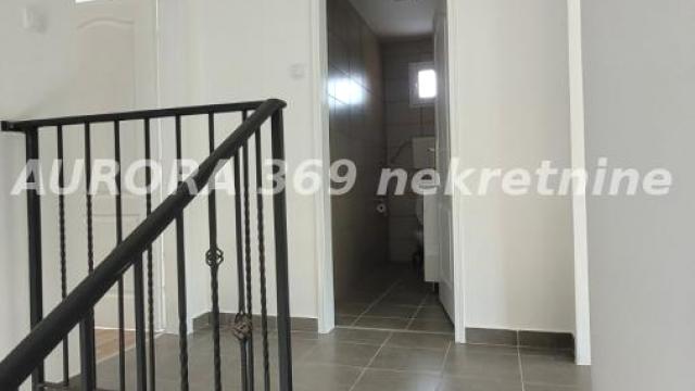 Kuća, Petosoban, Prodaja, 105m2, Petrovaradin, Novi Sad