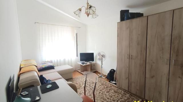 Kuća, Prodaja, 341m2, Grocka (mesto), Grocka, Bulevar revolucije