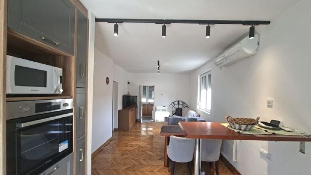 Stan, Trosoban, Prodaja, 61m2, Kralja Ostoje