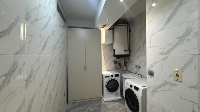 Stan, četvorosoban, Izdavanje, 150m2, Bulevar kneza Aleksandra Karađorđevića