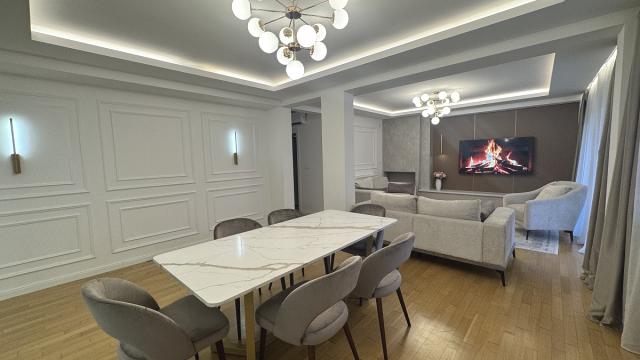 Stan, četvorosoban, Izdavanje, 150m2, Bulevar kneza Aleksandra Karađorđevića