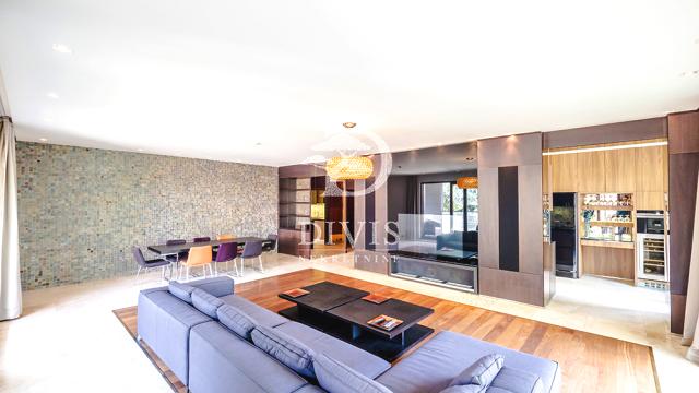 Stan, četvorosoban, Prodaja, 234m2, Serdar  Jola