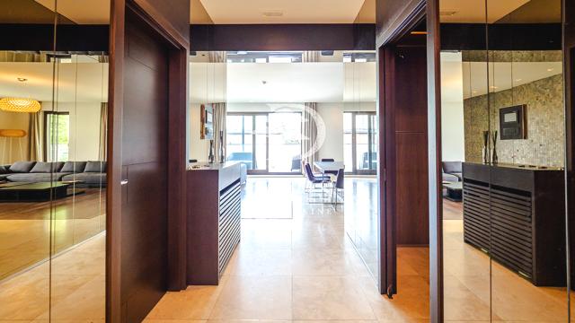 Stan, četvorosoban, Prodaja, 234m2, Serdar  Jola