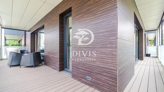 Stan, četvorosoban, Prodaja, 234m2, Serdar  Jola