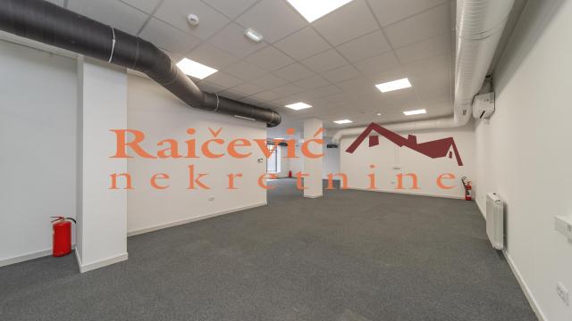 Poslovni prostor, Trosoban, Izdavanje, 140m2, Banovo brdo, Čukarica, Bore Markovica