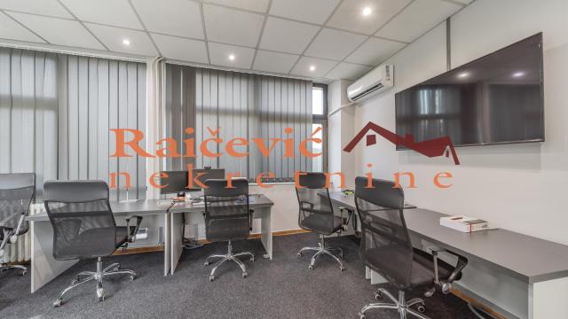 Poslovni prostor, Prodaja, 315m2, Banovo brdo, Čukarica, Pozeska