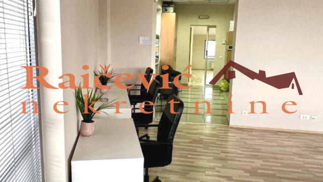 Poslovni prostor, Petosoban, Izdavanje, 183m2, Centar, Savski venac, Brankova