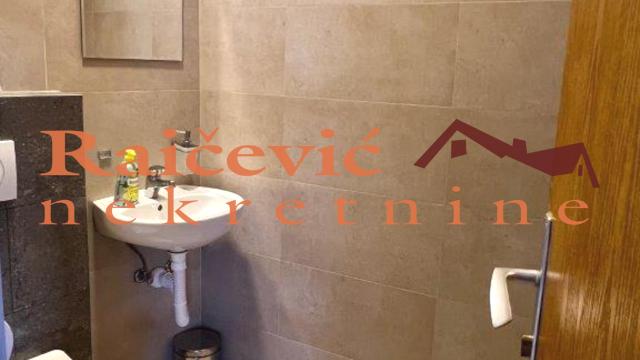 Poslovni prostor, Petosoban, Izdavanje, 183m2, Centar, Savski venac, Brankova