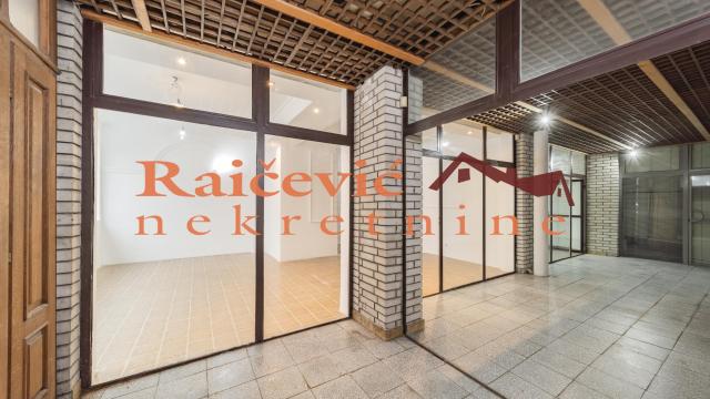 Poslovni prostor, Dvosoban, Prodaja, 49m2, Voždovac, Kumodraska