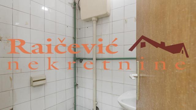 Poslovni prostor, Dvosoban, Prodaja, 49m2, Voždovac, Kumodraska