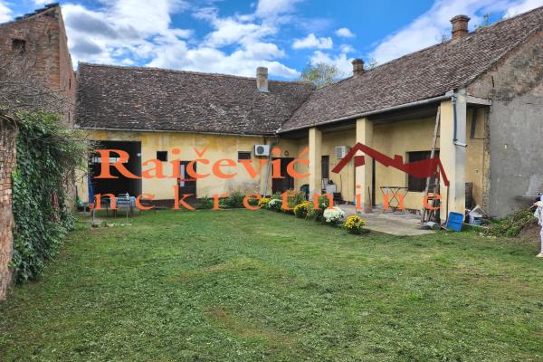 prodaja, kuca,
sremska-raca-opstina-sremska-mitrovica, 682513, cetvorosoban-bulevar-konstantina-velikog