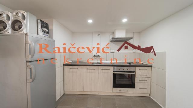 Stan, Dvoiposoban, Prodaja, 43m2, Centar, Savski venac, Savska