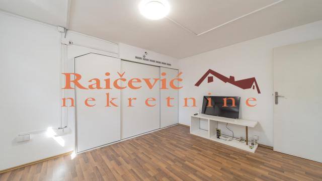 Stan, Dvoiposoban, Prodaja, 43m2, Centar, Savski venac, Savska