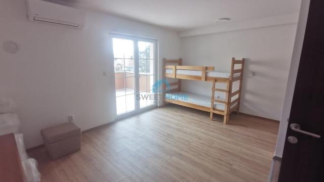 Kuća, Izdavanje, 600m2, Cvetanova ćuprija, Zvezdara, Ristin Potok