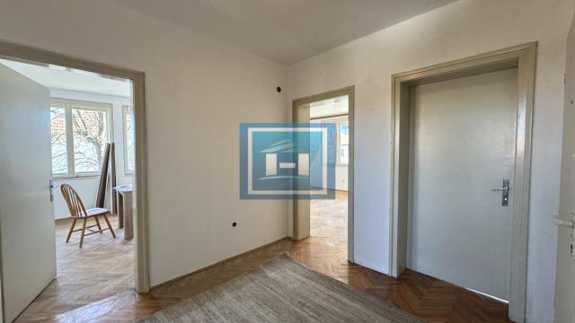 Stan, Trosoban, Prodaja, 77m2, Centar, Gradska lokacija, Ćuprija