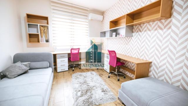 Kuća, Petosoban, Prodaja, 290m2, Medijana, Niš