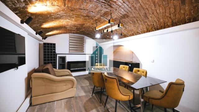 Kuća, Petosoban, Prodaja, 290m2, Medijana, Niš