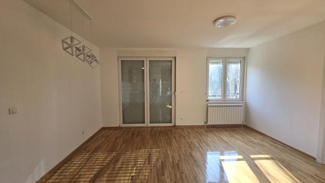 Stan, četvorosoban, Izdavanje, 79m2, Bulevar JNA