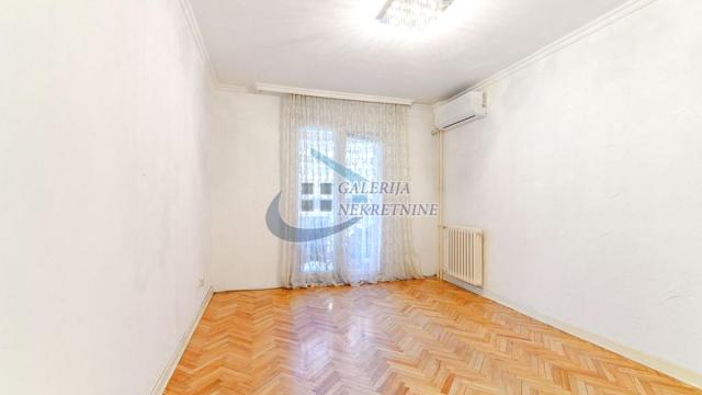 Stan, četvorosoban, Prodaja, 105m2, Centar, Savski venac, Durmitorska