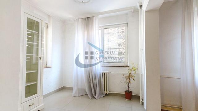 Stan, četvorosoban, Prodaja, 105m2, Centar, Savski venac, Durmitorska