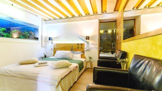 Stan, Dvosoban, Prodaja, 44m2, Cvetni trg, Vračar, Svetozara Markovića