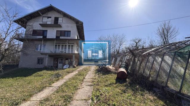 Kuća, Petosoban, Prodaja, 360m2, Šantarovac, Okolno mesto, Jagodina