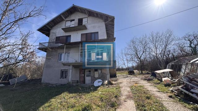 Kuća, Petosoban, Prodaja, 360m2, Šantarovac, Okolno mesto, Jagodina