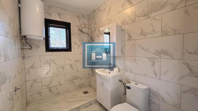 Kuća, Petosoban, Prodaja, 360m2, Šantarovac, Okolno mesto, Jagodina