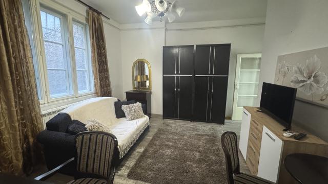 Stan, Dvosoban, Izdavanje, 45m2, Kneginje Zorke