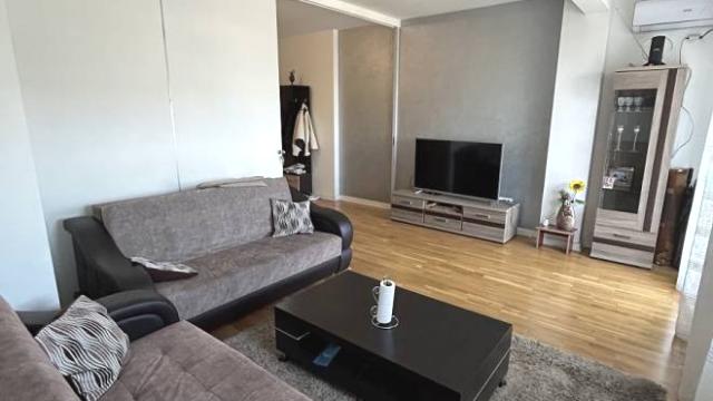 Stan, Trosoban, Izdavanje, 72m2, Vojvode Micka Krstića