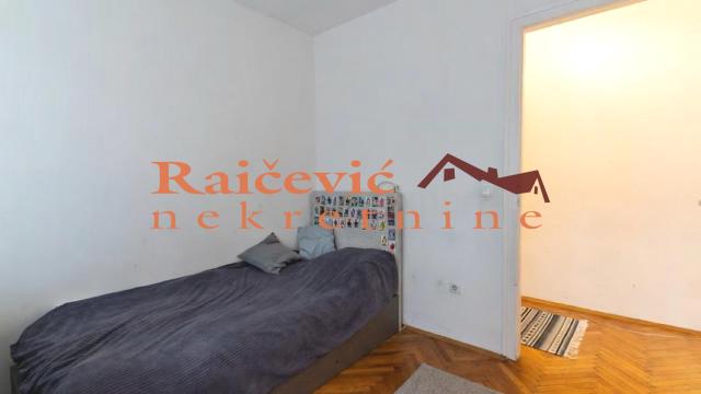 Stan, Trosoban, Prodaja, 69m2, Crveni krst, Vračar, Sumatovacka