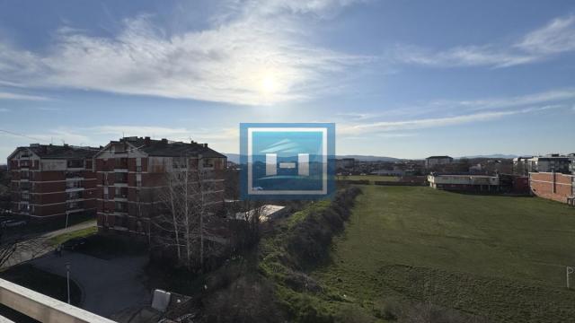 Stan, Dvoiposoban, Prodaja, 68m2, Ćuprija