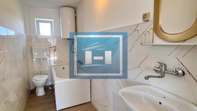 Kuća, četvorosoban, Prodaja, 77m2, Kolonija, Gradska lokacija, Jagodina