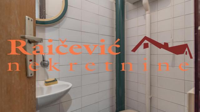 Stan, Troiposoban, Prodaja, 86m2, Zemun polje, Zemun, Prvomajska