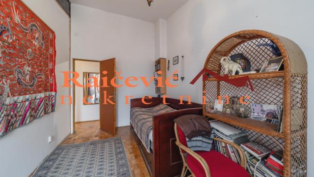 Stan, Troiposoban, Prodaja, 86m2, Zemun polje, Zemun, Prvomajska