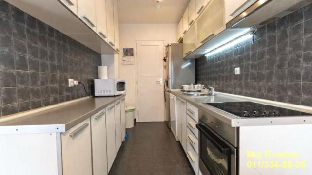 Stan, Trosoban, Prodaja, 69m2, Hram svetog Save, Vračar, Šumatovačka