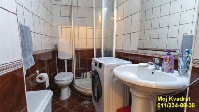 Stan, Trosoban, Prodaja, 69m2, Hram svetog Save, Vračar, Šumatovačka