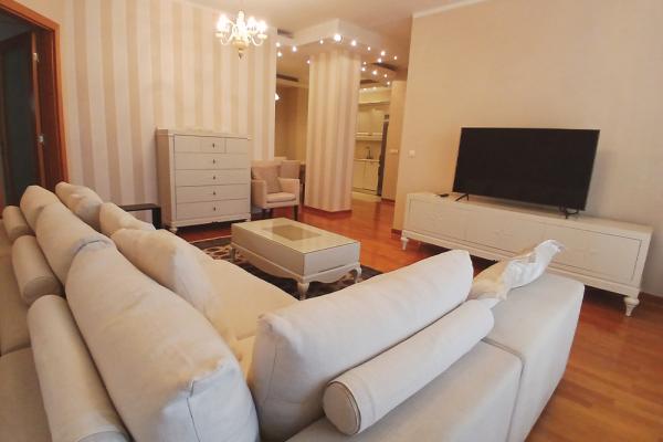 izdavanje, stanova,
beograd, 1064169, trosoban-svetogorska