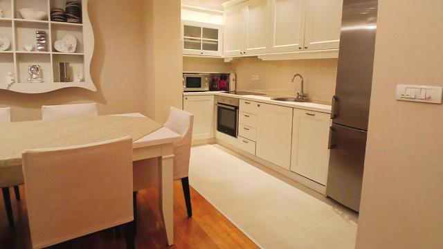 Stan, Trosoban, Izdavanje, 100m2, Svetogorska