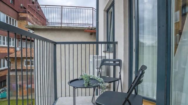 Stan, Jednoiposoban, Izdavanje, 31m2, Dragačevska