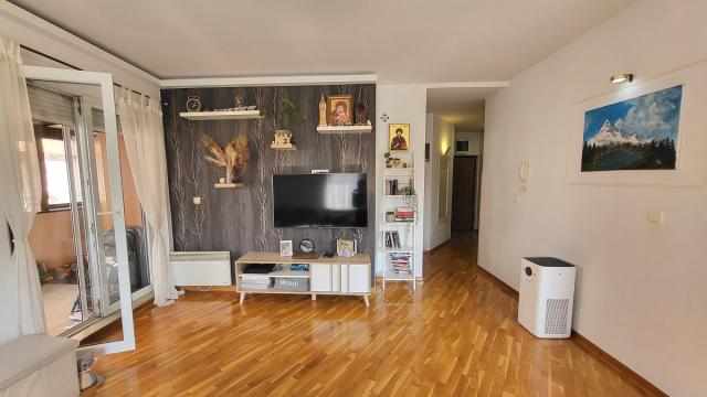 Stan, Trosoban, Prodaja, 83m2, Živka Davidovića