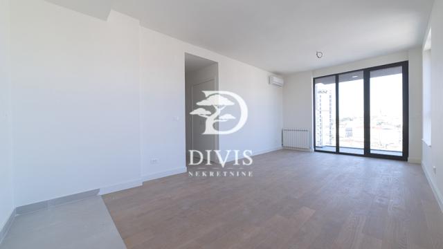 Stan, Trosoban, Prodaja, 79m2, BW Iris