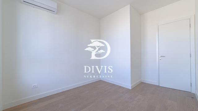 Stan, Trosoban, Prodaja, 79m2, BW Iris