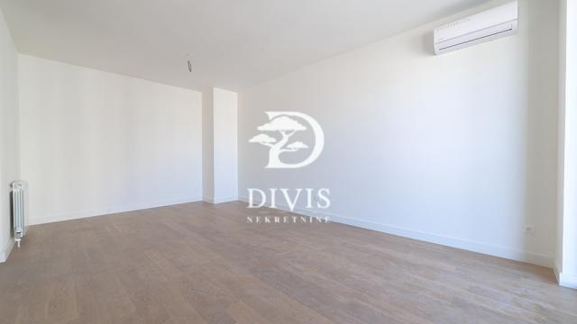 Stan, četvorosoban, Prodaja, 111m2, BW Iris