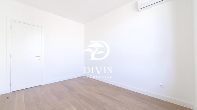 Stan, četvorosoban, Prodaja, 111m2, BW Iris