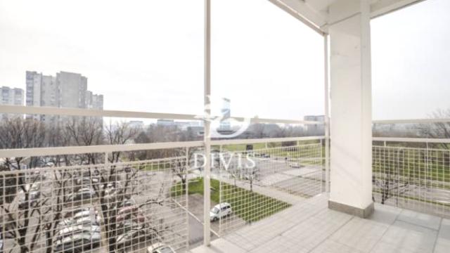 Stan, četvoroiposoban, Prodaja, 121m2, Bulevar Arsenija Čarnojevića