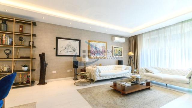 Stan, Dvosoban, Prodaja, 131m2, Dedinje, Savski venac, Neznanog junaka