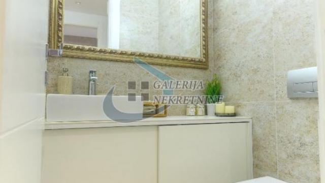 Stan, Dvosoban, Prodaja, 131m2, Dedinje, Savski venac, Neznanog junaka