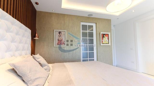 Stan, Dvosoban, Prodaja, 131m2, Dedinje, Savski venac, Neznanog junaka